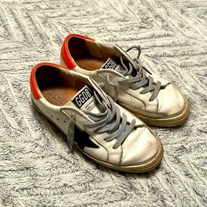 Girls Golden Goose Superstar sneakers